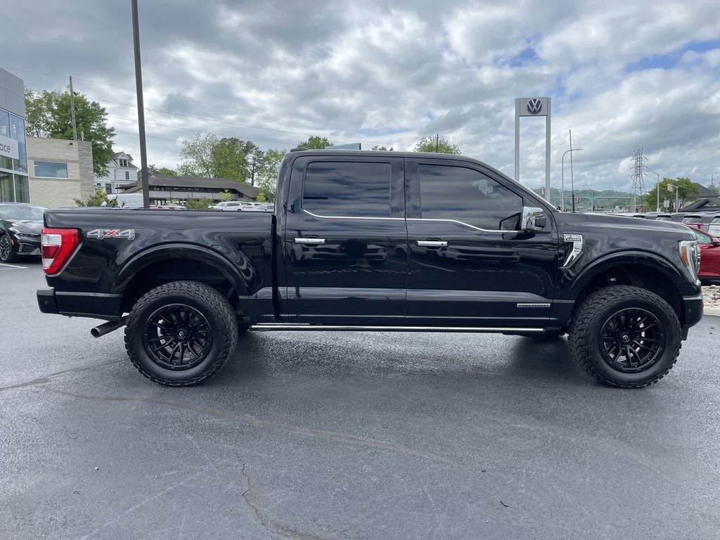 2022 Ford F-150 — interior view