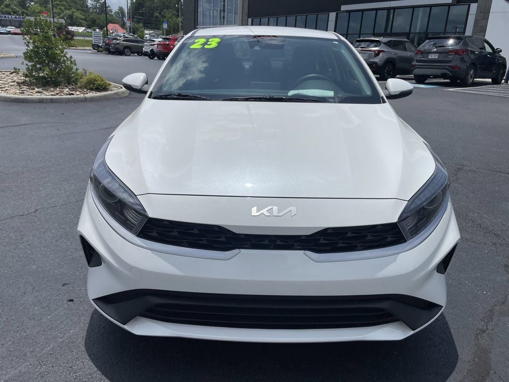 2023 Kia Forte — side profile view