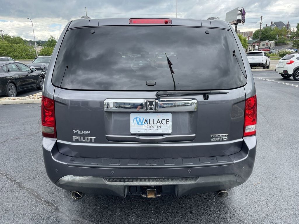 2015 Honda Pilot — detail view