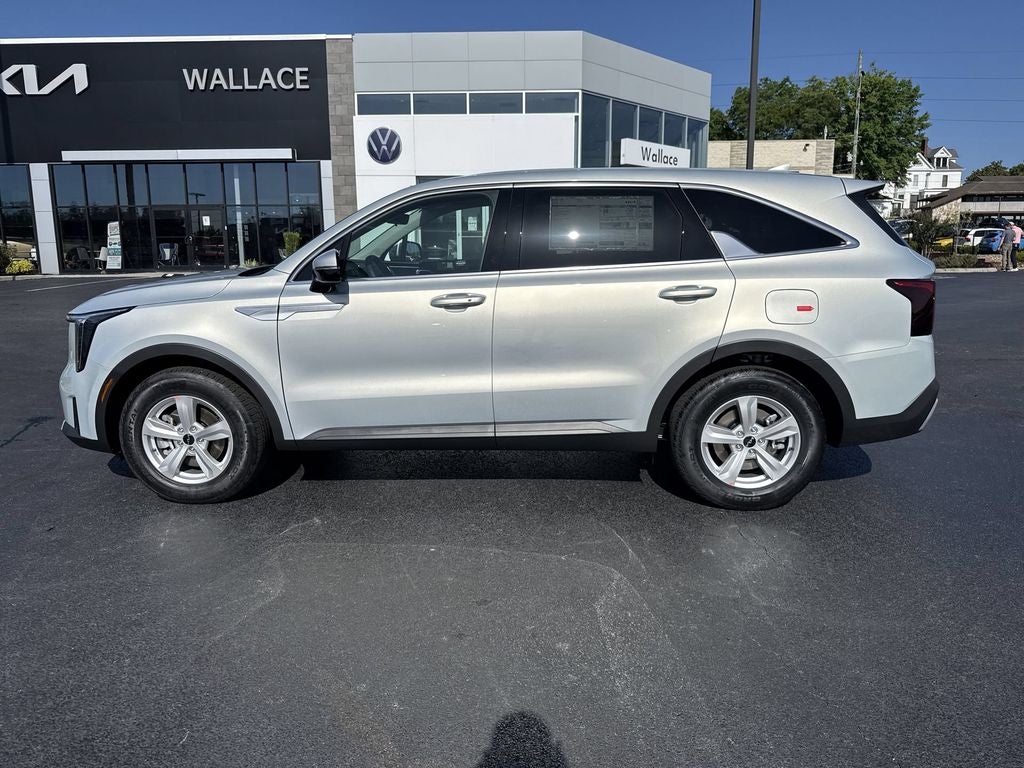 2026 Kia Sorento LX in Ivory Silver — front three-quarter view