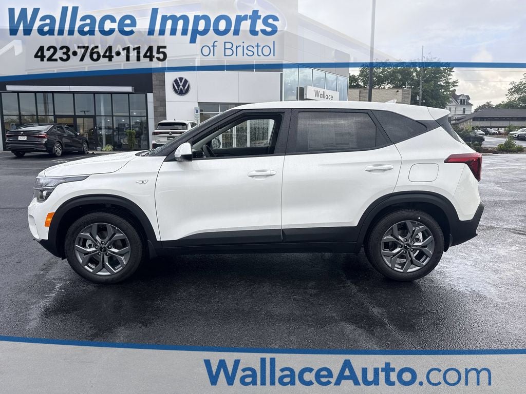 2026 Kia Seltos LX in Snow White Pearl — front three-quarter view