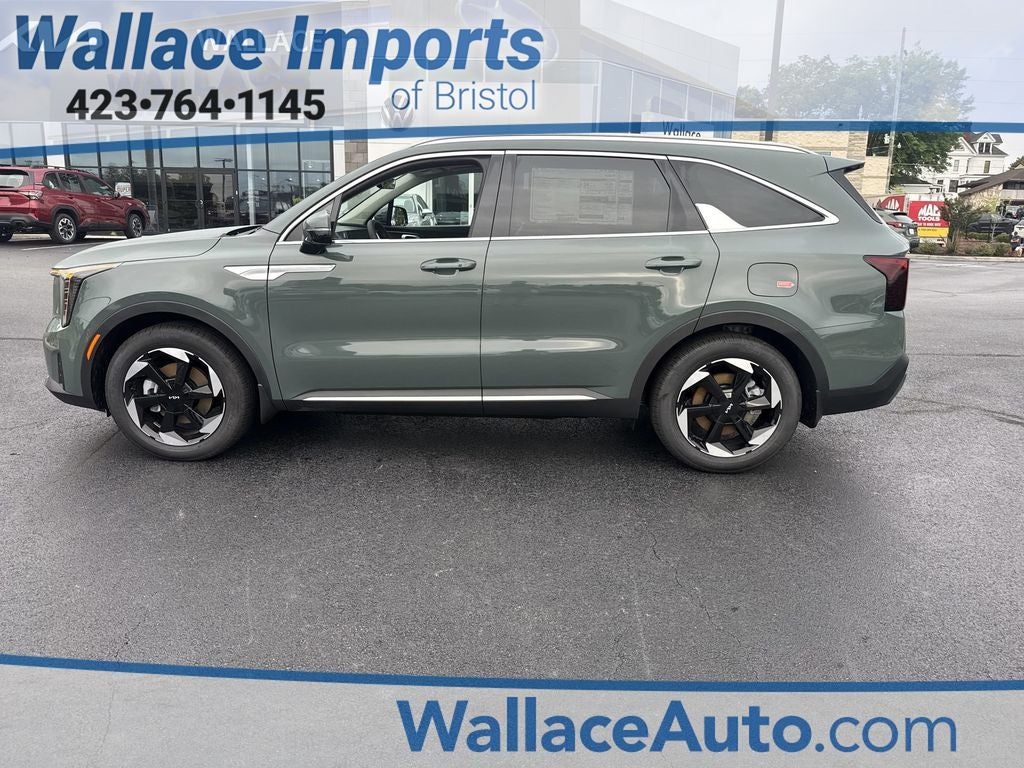 2026 Kia Sorento Hybrid EX in Cityscape Green — front three-quarter view
